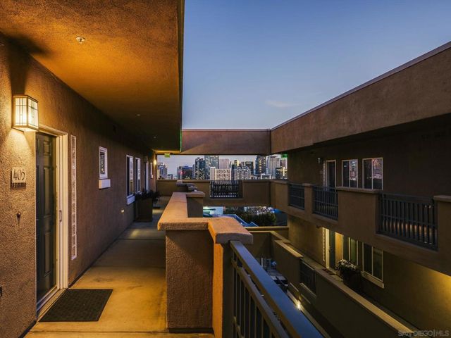 2330 1st Ave 405, San Diego, CA 92101