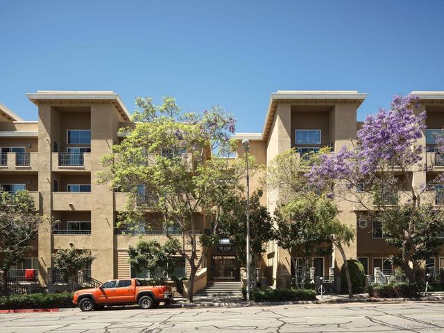 2330 1st Ave 405, San Diego, CA 92101