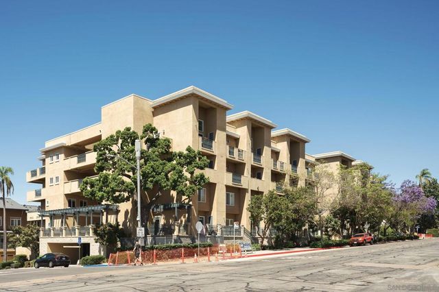 2330 1st Ave 405, San Diego, CA 92101