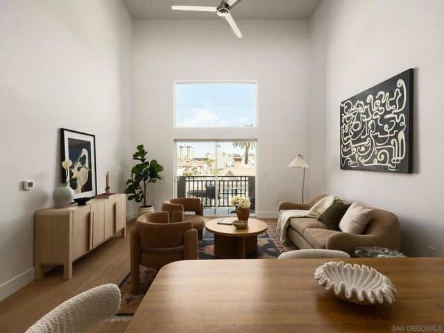 2330 1st Ave 405, San Diego, CA 92101