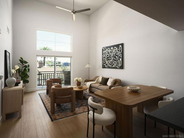 2330 1st Ave 405, San Diego, CA 92101