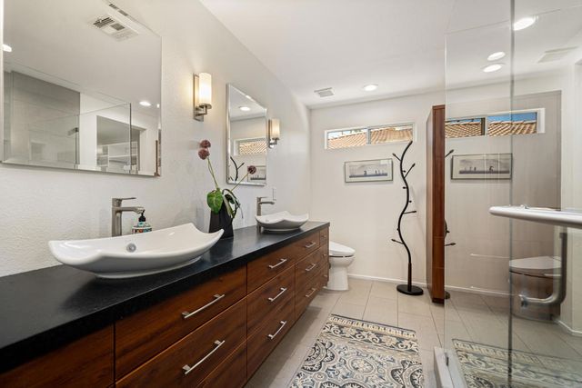 131 Vista Monte, Palm Desert, CA 92260