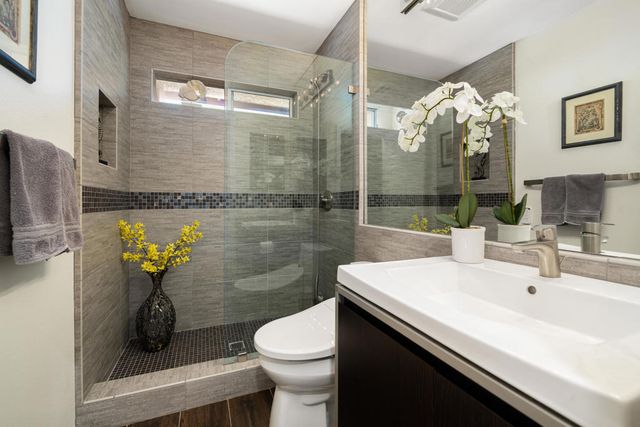 131 Vista Monte, Palm Desert, CA 92260