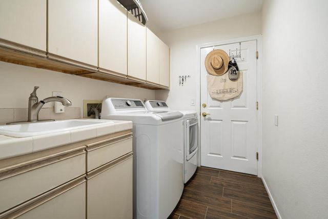 131 Vista Monte, Palm Desert, CA 92260