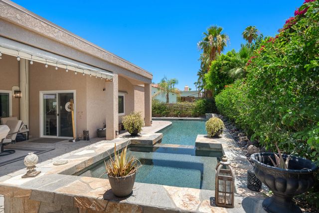 131 Vista Monte, Palm Desert, CA 92260