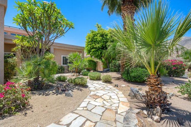 131 Vista Monte, Palm Desert, CA 92260