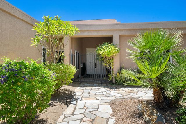 131 Vista Monte, Palm Desert, CA 92260