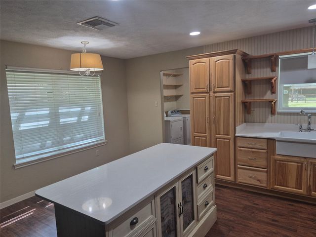 577 Central Drive, Coldspring, TX 77331