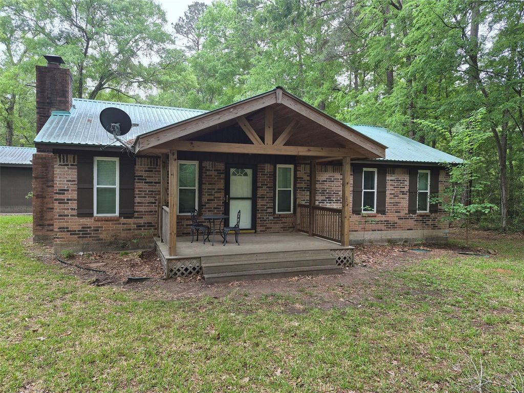 577 Central Drive, Coldspring, TX 77331