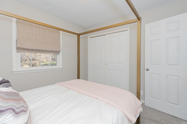 709 Cypress Street, Newburgh, IN 47630