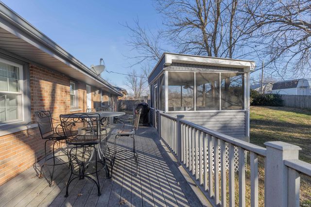 709 Cypress Street, Newburgh, IN 47630