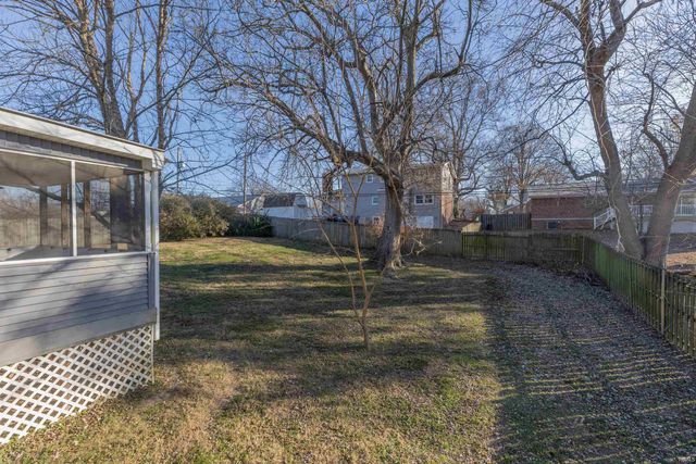 709 Cypress Street, Newburgh, IN 47630