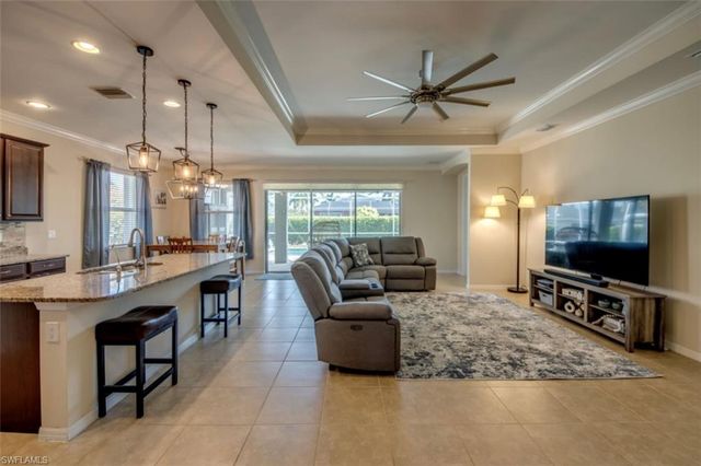 236 Destiny CIR, Cape Coral, FL 33990