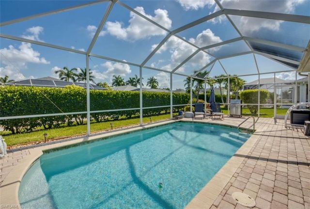 236 Destiny CIR, Cape Coral, FL 33990