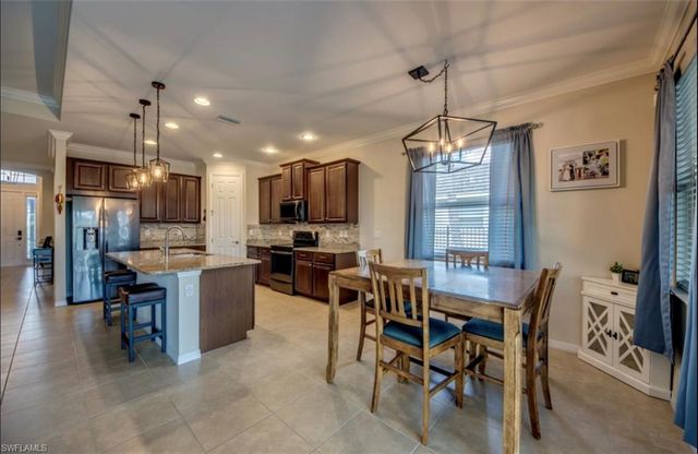 236 Destiny CIR, Cape Coral, FL 33990