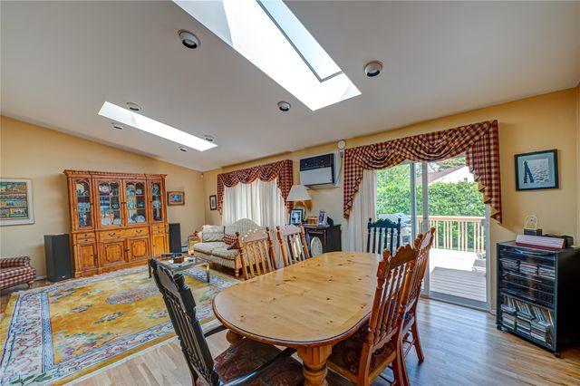2529 Kerry Lane, Bellmore, NY 11710
