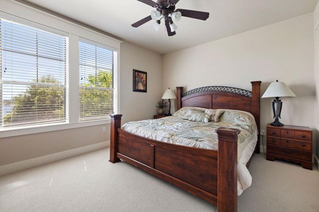 6712 Lantern View DR 302, Jonestown, TX 78645