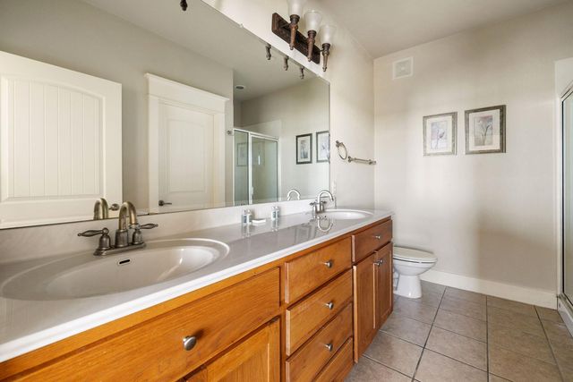 6712 Lantern View DR 302, Jonestown, TX 78645