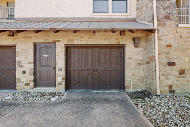 6712 Lantern View DR 302, Jonestown, TX 78645