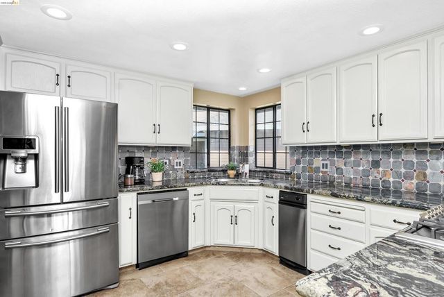 5761 Salmon Ct, Discovery Bay, CA 94505