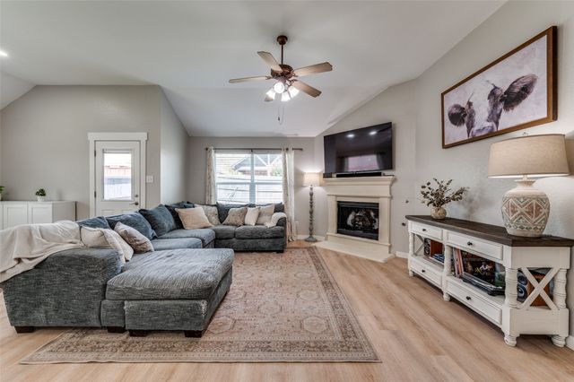 2820 Saddlebred Trail, Celina, TX 75009