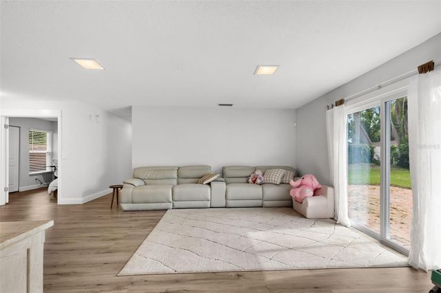 15917 COUNTRY FARM PLACE, Tampa, FL 33624