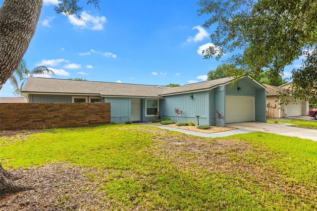 15917 COUNTRY FARM PLACE, Tampa, FL 33624