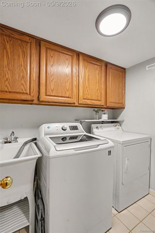 5733 Leeward Court 51, Independence Charter Township, MI 48346