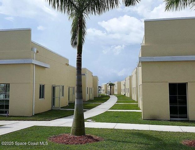 6549 N Wickham Road, 103, Melbourne, FL 32940