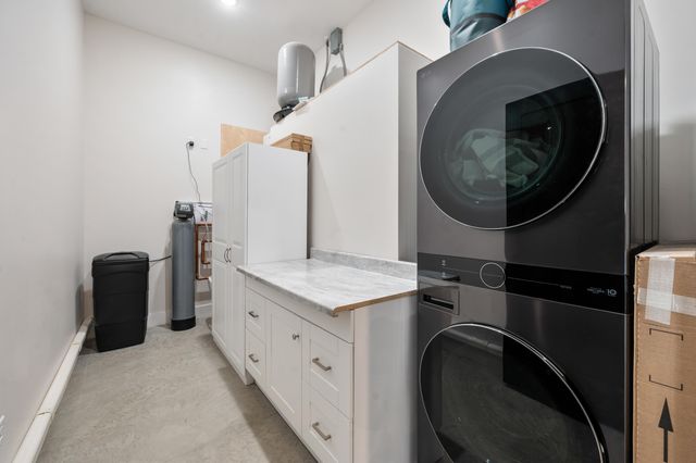 6349 Kilkenny Drive, Morton Twp, MI 49346