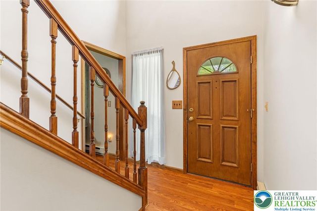 218 Evergreen Court, Ross Twp, PA 18353