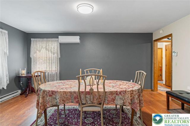 218 Evergreen Court, Ross Twp, PA 18353