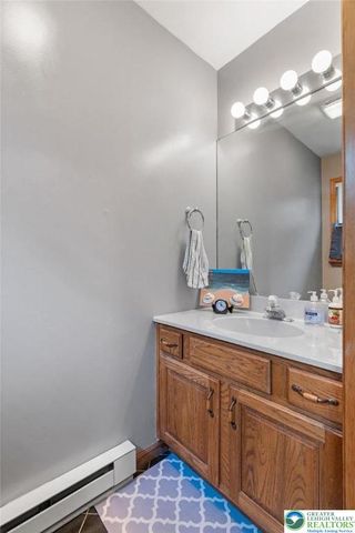 218 Evergreen Court, Ross Twp, PA 18353