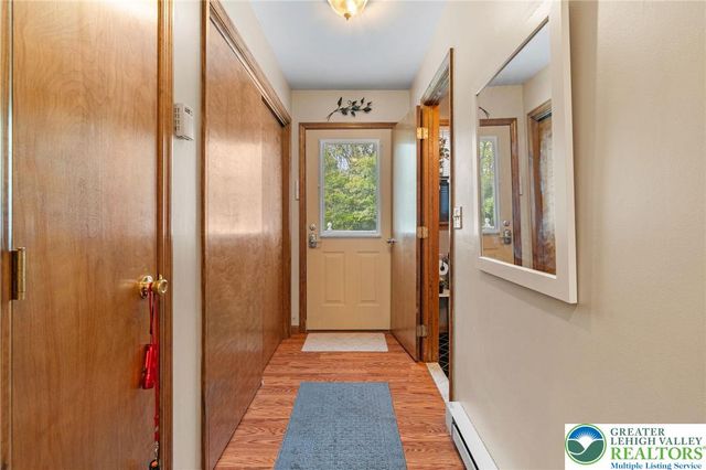 218 Evergreen Court, Ross Twp, PA 18353