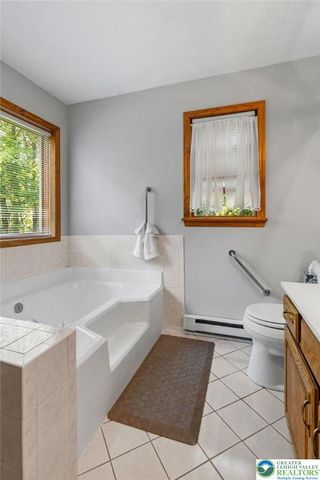 218 Evergreen Court, Ross Twp, PA 18353