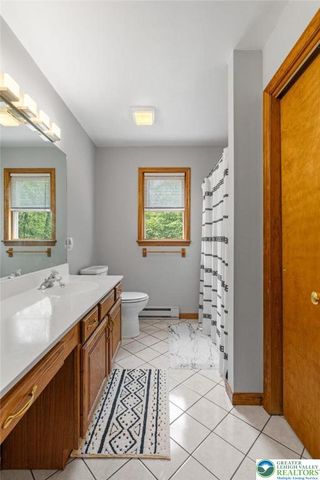 218 Evergreen Court, Ross Twp, PA 18353