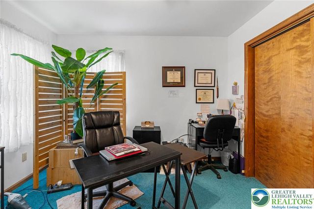 218 Evergreen Court, Ross Twp, PA 18353