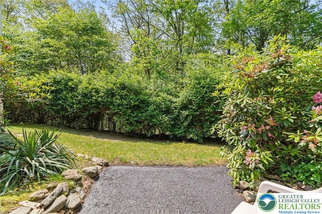 218 Evergreen Court, Ross Twp, PA 18353