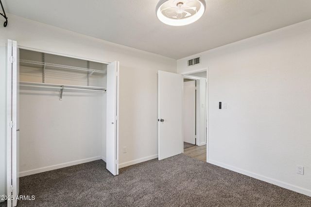 4915 E EVERETT Drive, Scottsdale, AZ 85254