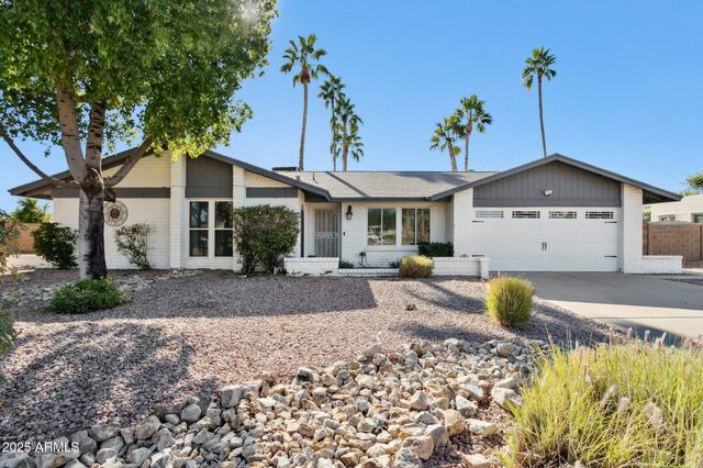 4915 E EVERETT Drive, Scottsdale, AZ 85254