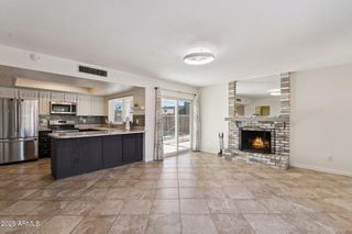 4915 E EVERETT Drive, Scottsdale, AZ 85254