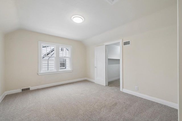 4045 N Montreal STREET, Milwaukee, WI 53216