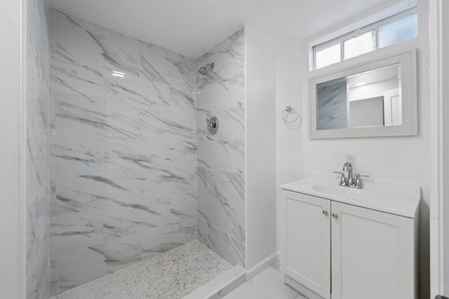 4045 N Montreal STREET, Milwaukee, WI 53216