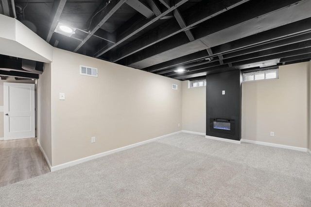 4045 N Montreal STREET, Milwaukee, WI 53216