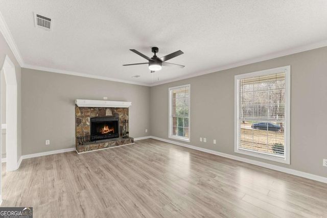 604 Fox Run, Winder, GA 30680