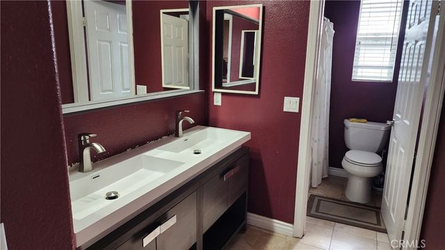 2825 E Cinnamon, Anaheim, CA 92806