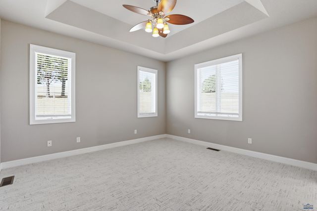 6709 MUIRFIELD DR, Rapid City, SD 57702