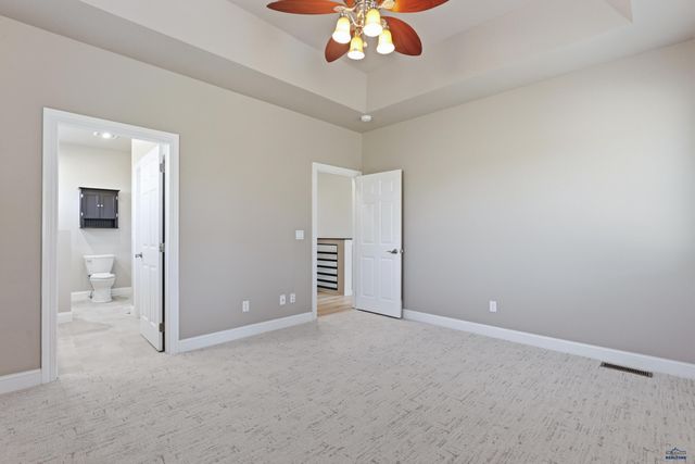 6709 MUIRFIELD DR, Rapid City, SD 57702