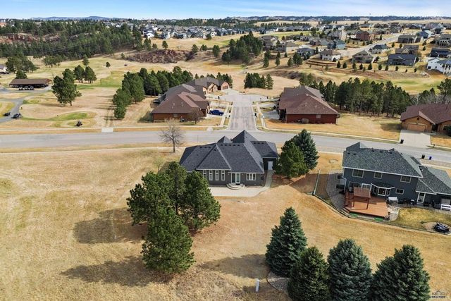 6709 MUIRFIELD DR, Rapid City, SD 57702