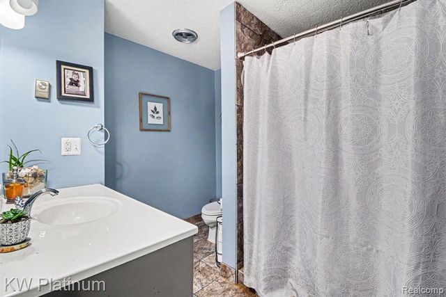 1900 River Road C5, Marysville, MI 48040